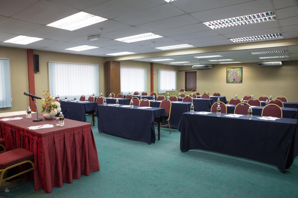 Hotel Seri Malaysia Mersing Buitenkant foto