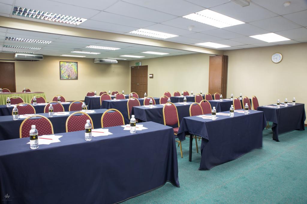 Hotel Seri Malaysia Mersing Buitenkant foto